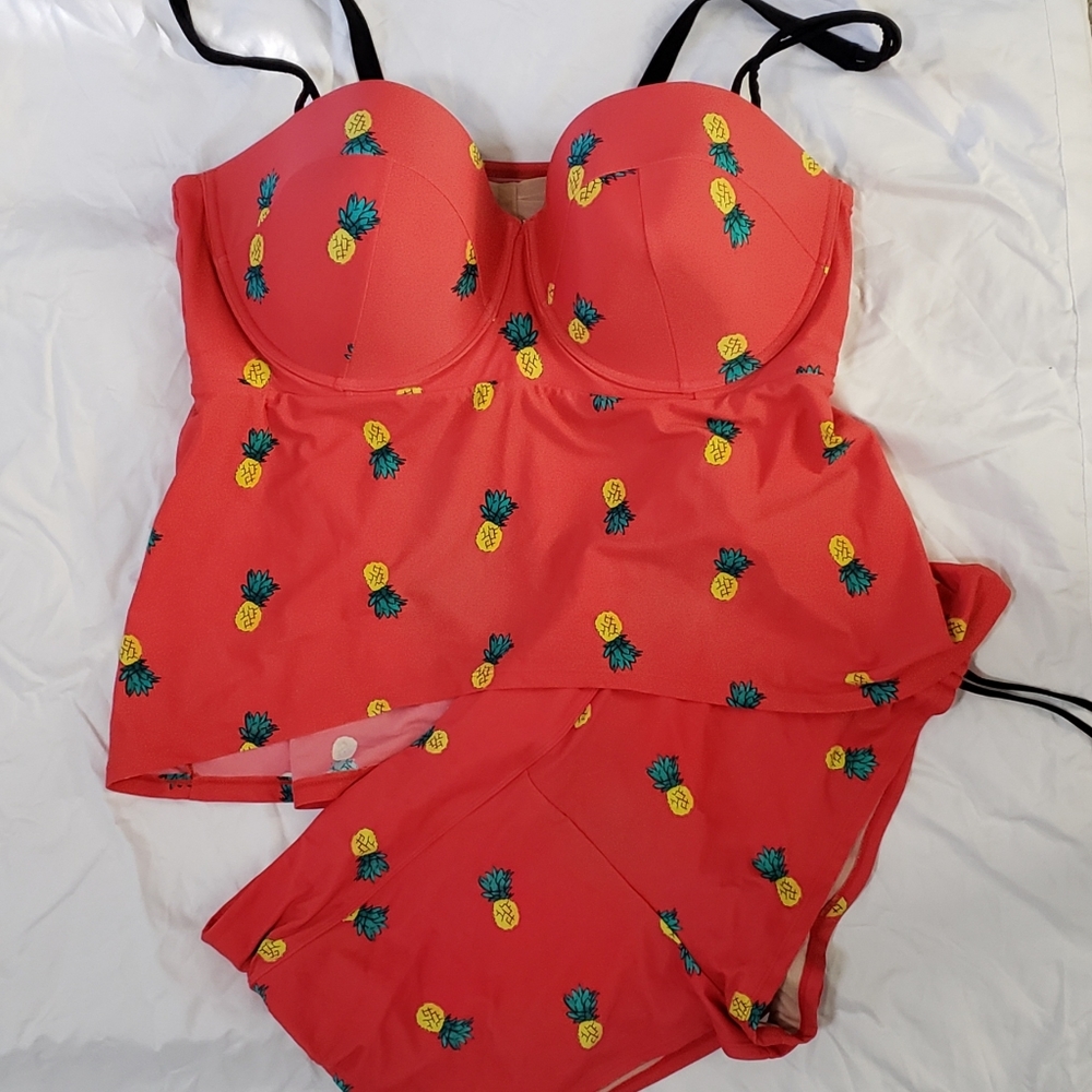 Cacique Pineapple Print Tankini!  Color: Orange/Yellow Size 20/44DDD/F
